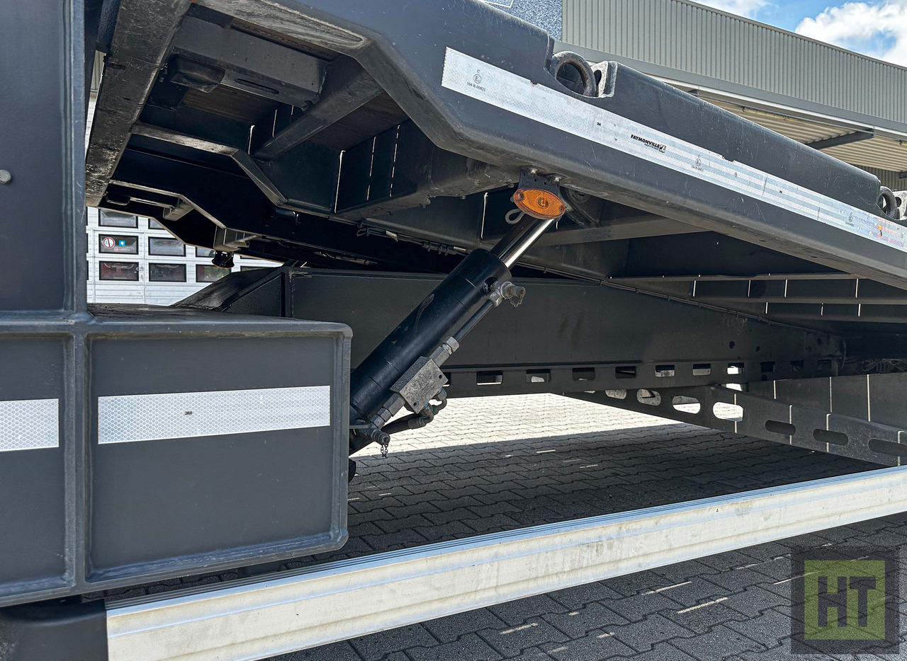 Faymonville 3-Achs-Semi mit hydr. Ladeboden und hydr. Rampen mit Holzbelag - סמיטריילר עם מטען נמוך: תמונה 3 Faymonville 3-Achs-Semi mit hydr. Ladeboden und hydr. Rampen mit Holzbelag - סמיטריילר עם מטען נמוך: תמונה 3