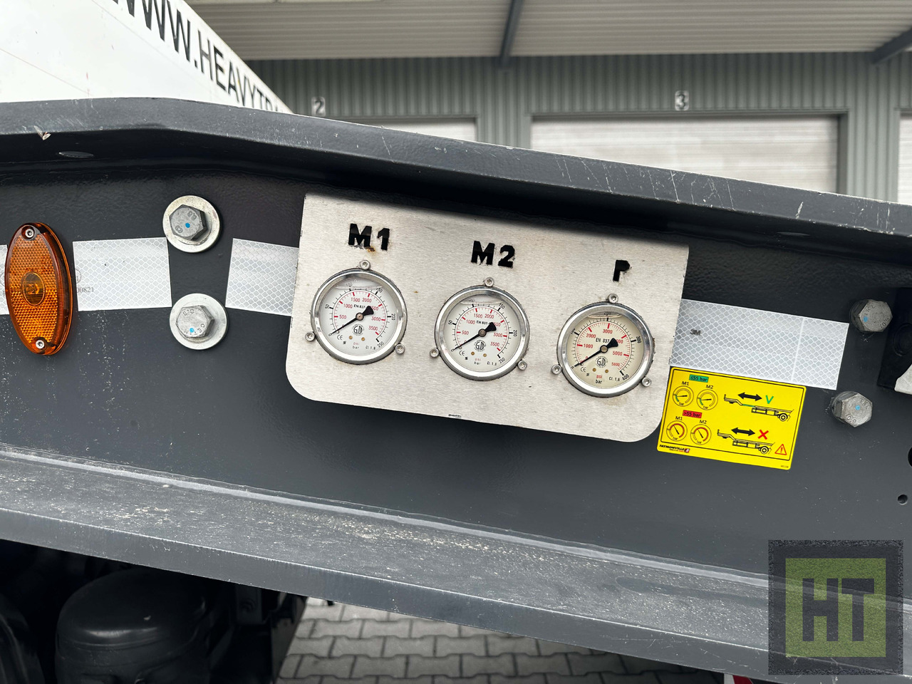 Faymonville 5-Achs-Tele-Semi-Halbachsen-Twinaxle-hydr Rampen - סמיטריילר עם מטען נמוך: תמונה 3 Faymonville 5-Achs-Tele-Semi-Halbachsen-Twinaxle-hydr Rampen - סמיטריילר עם מטען נמוך: תמונה 3