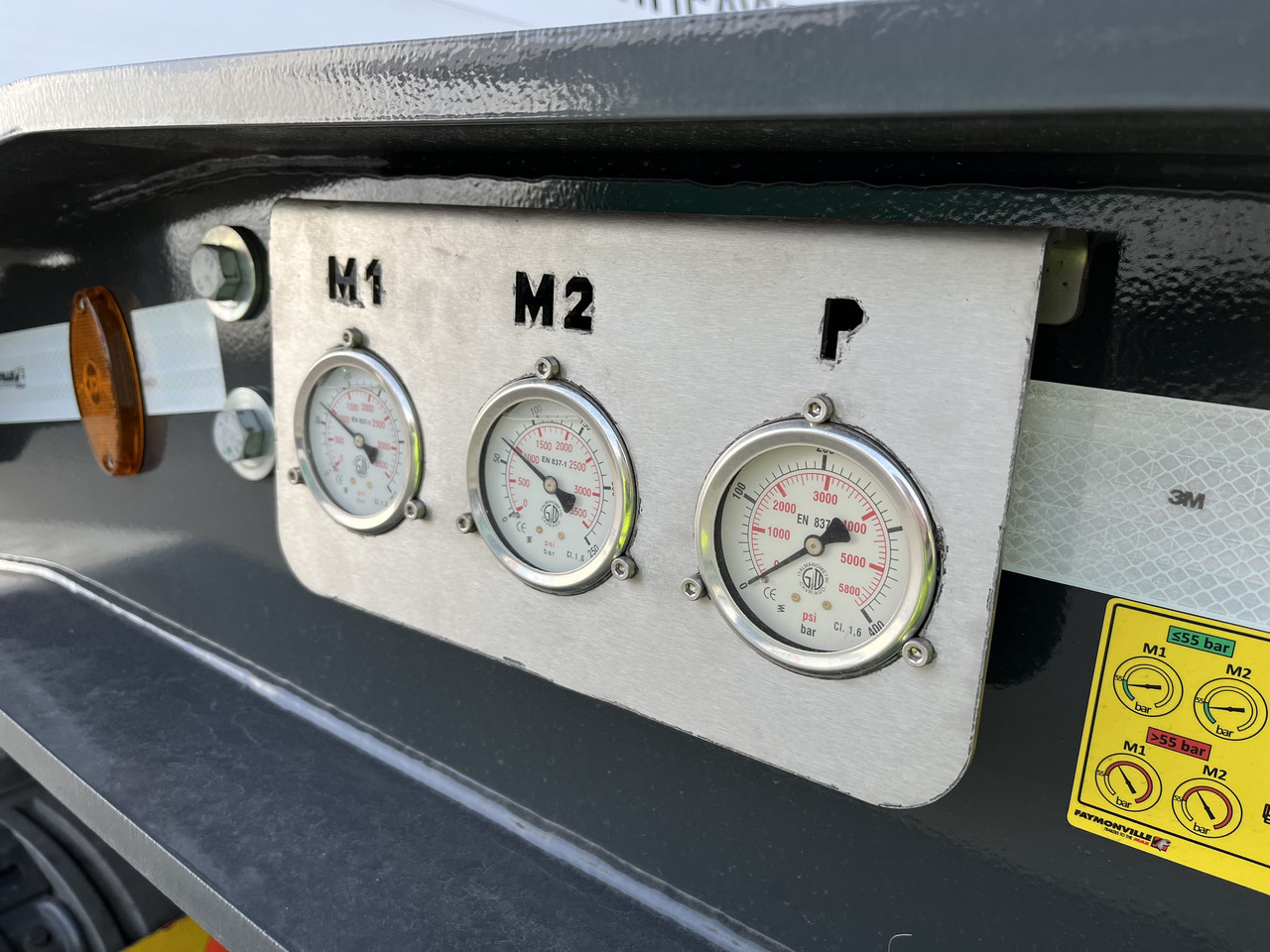 Faymonville 5-Achs-Tele-Semi mit Halbachsen "Twinaxle" und hydr. Rampen Auflieger - סמיטריילר עם מטען נמוך: תמונה 4 Faymonville 5-Achs-Tele-Semi mit Halbachsen "Twinaxle" und hydr. Rampen Auflieger - סמיטריילר עם מטען נמוך: תמונה 4