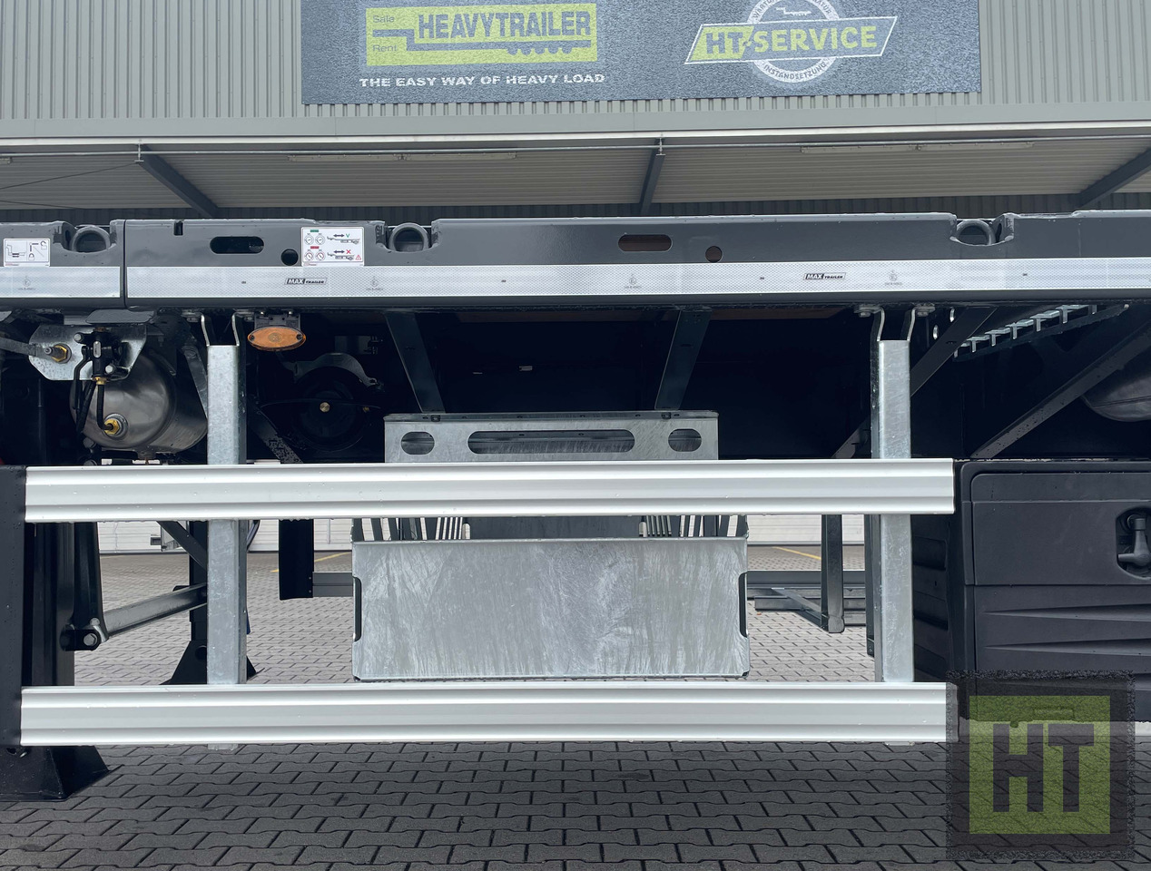 Faymonville MAX Trailer 3-Achs-Doppeltele-Plateau zwangsgelenkt - סמיטריילר צד נופל/ שטוח: תמונה 2 Faymonville MAX Trailer 3-Achs-Doppeltele-Plateau zwangsgelenkt - סמיטריילר צד נופל/ שטוח: תמונה 2