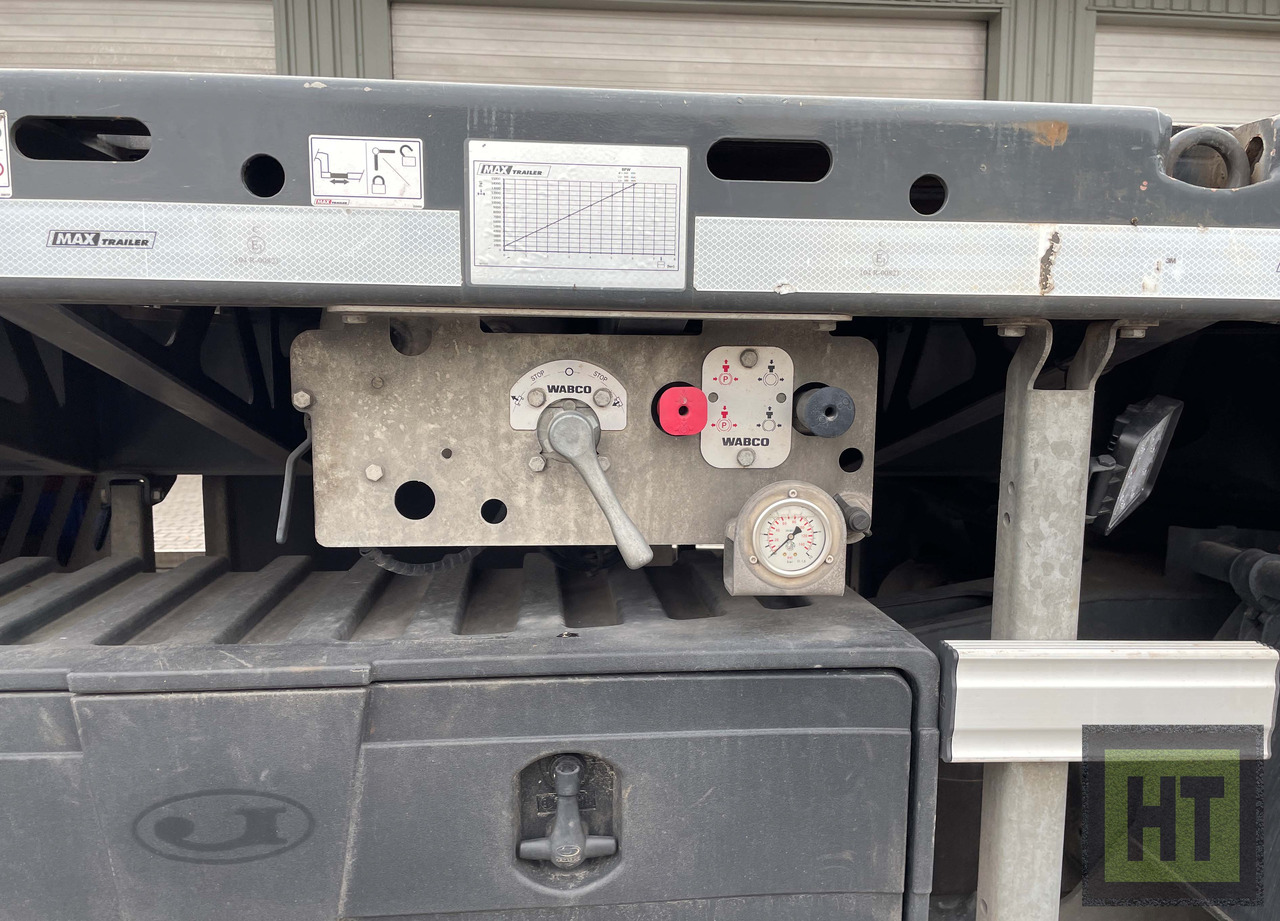 Faymonville MAX Trailer 3-Achs-Doppeltele-Plateau zwangsgelenkt - סמיטריילר עם מטען נמוך: תמונה 4 Faymonville MAX Trailer 3-Achs-Doppeltele-Plateau zwangsgelenkt - סמיטריילר עם מטען נמוך: תמונה 4