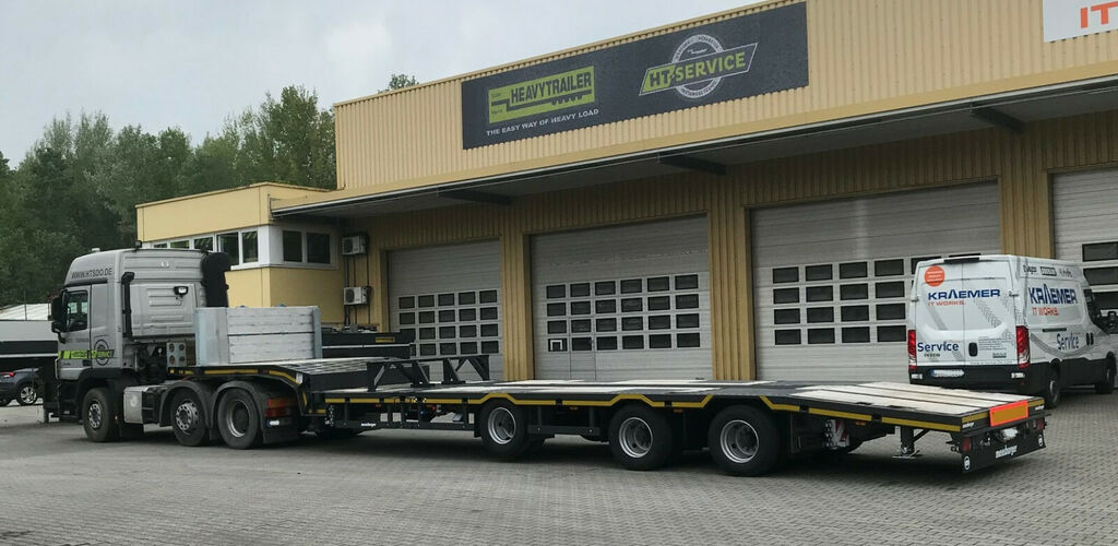 Meusburger 3-Achs-Semi-Satteltieflader Roadrunner Industrie - סמיטריילר עם מטען נמוך: תמונה 1 Meusburger 3-Achs-Semi-Satteltieflader Roadrunner Industrie - סמיטריילר עם מטען נמוך: תמונה 1