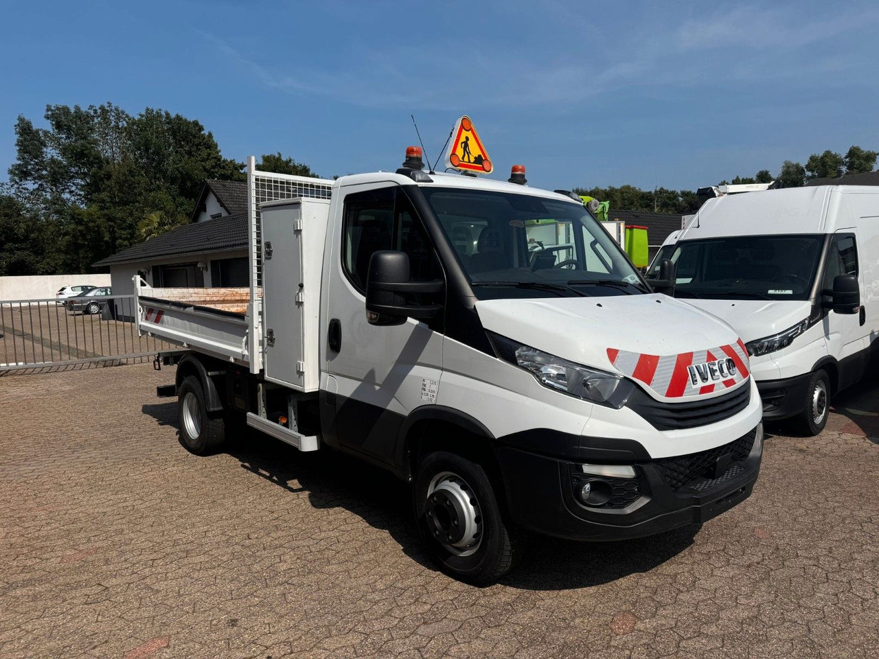 Iveco 70C18 Kipper 3625 kg Nutzlast! Klima EURO 6C - כלי רכב מסחרי מזהיר: תמונה 3 Iveco 70C18 Kipper 3625 kg Nutzlast! Klima EURO 6C - כלי רכב מסחרי מזהיר: תמונה 3