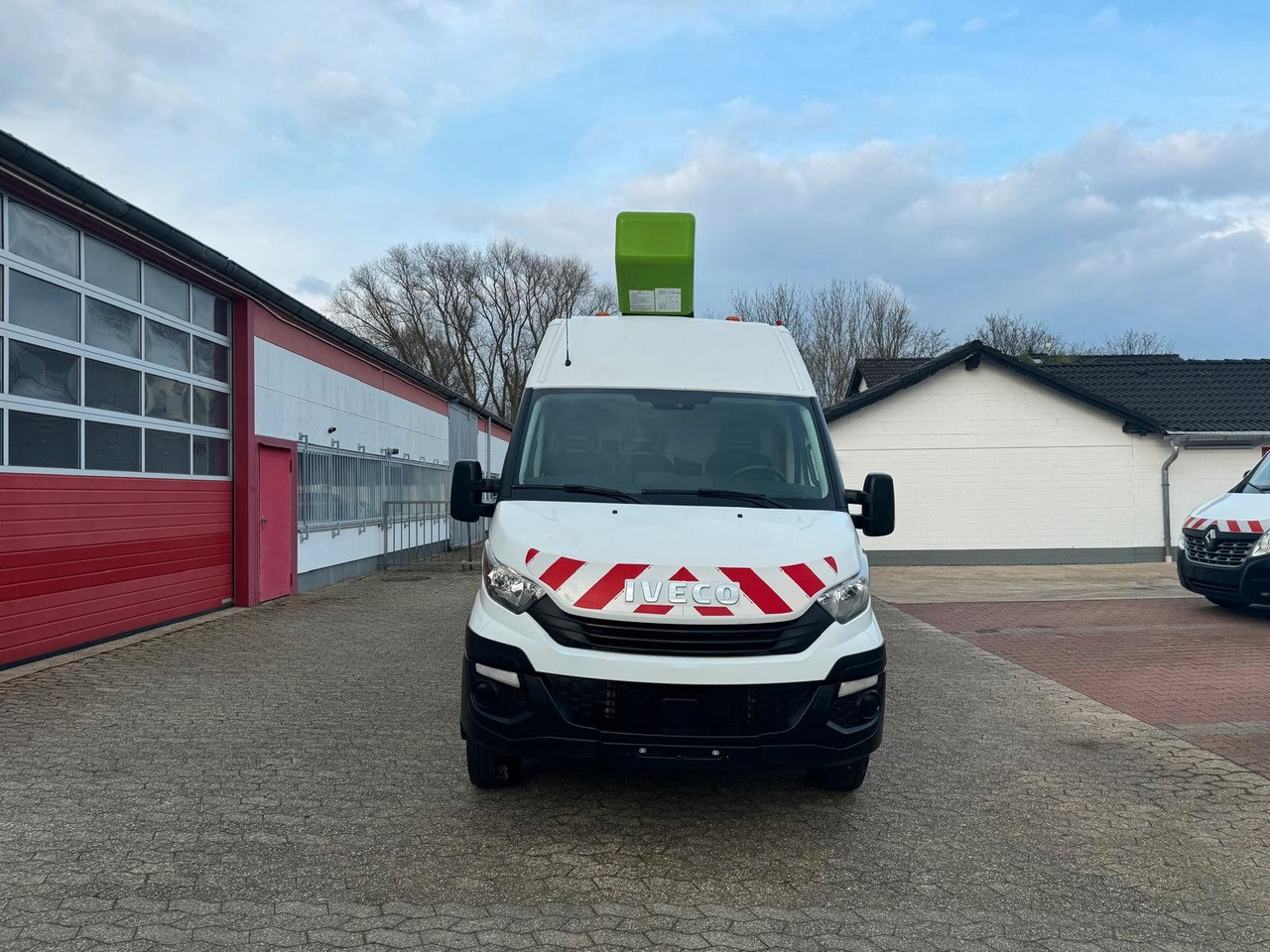 Iveco Daily 70C15 Steiger France Elevateur 172 TPFcc - פלטפורמה אווירית מותקנת על משאית: תמונה 2 Iveco Daily 70C15 Steiger France Elevateur 172 TPFcc - פלטפורמה אווירית מותקנת על משאית: תמונה 2