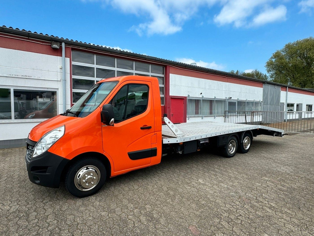 Renault Master Autotransporter - משאית גרירה: תמונה 1 Renault Master Autotransporter - משאית גרירה: תמונה 1