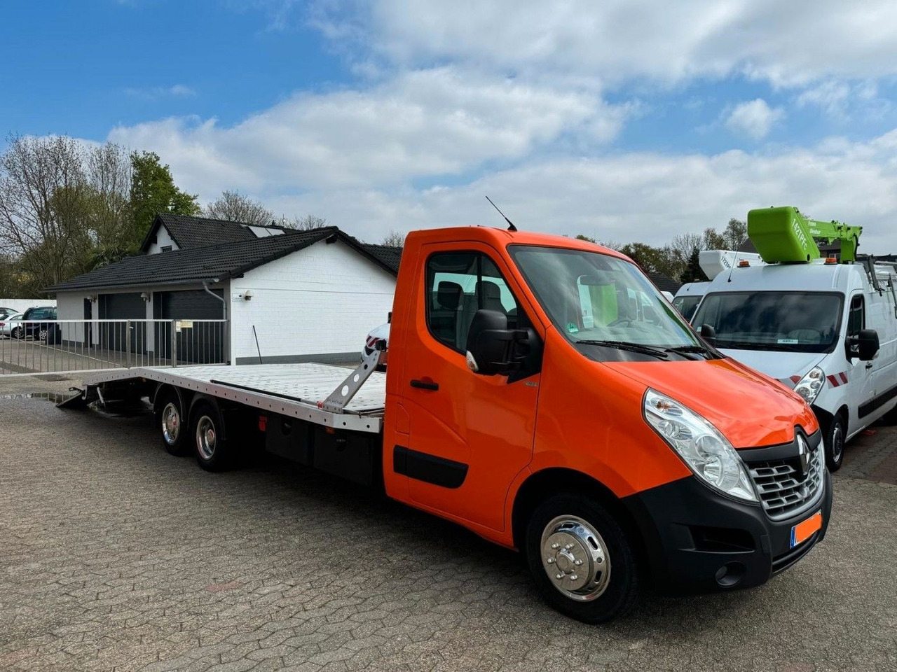 Renault Master Autotransporter - משאית הובלה אוטומטית: תמונה 3 Renault Master Autotransporter - משאית הובלה אוטומטית: תמונה 3