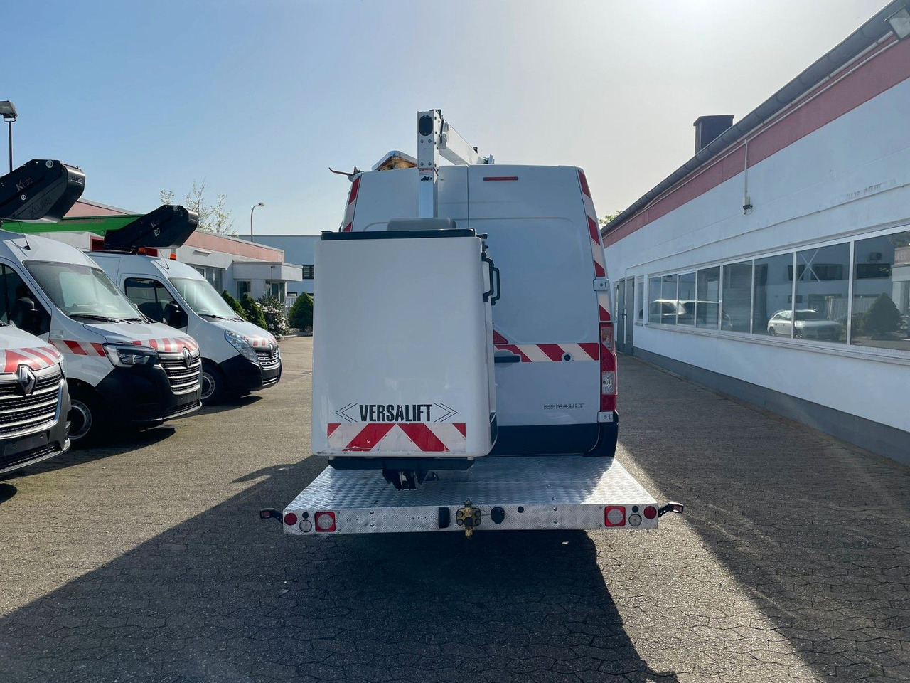 Renault Master Hubarbeitsbühne Time Versalift ETL-32-125 - פלטפורמה אווירית מותקנת על משאית: תמונה 5 Renault Master Hubarbeitsbühne Time Versalift ETL-32-125 - פלטפורמה אווירית מותקנת על משאית: תמונה 5