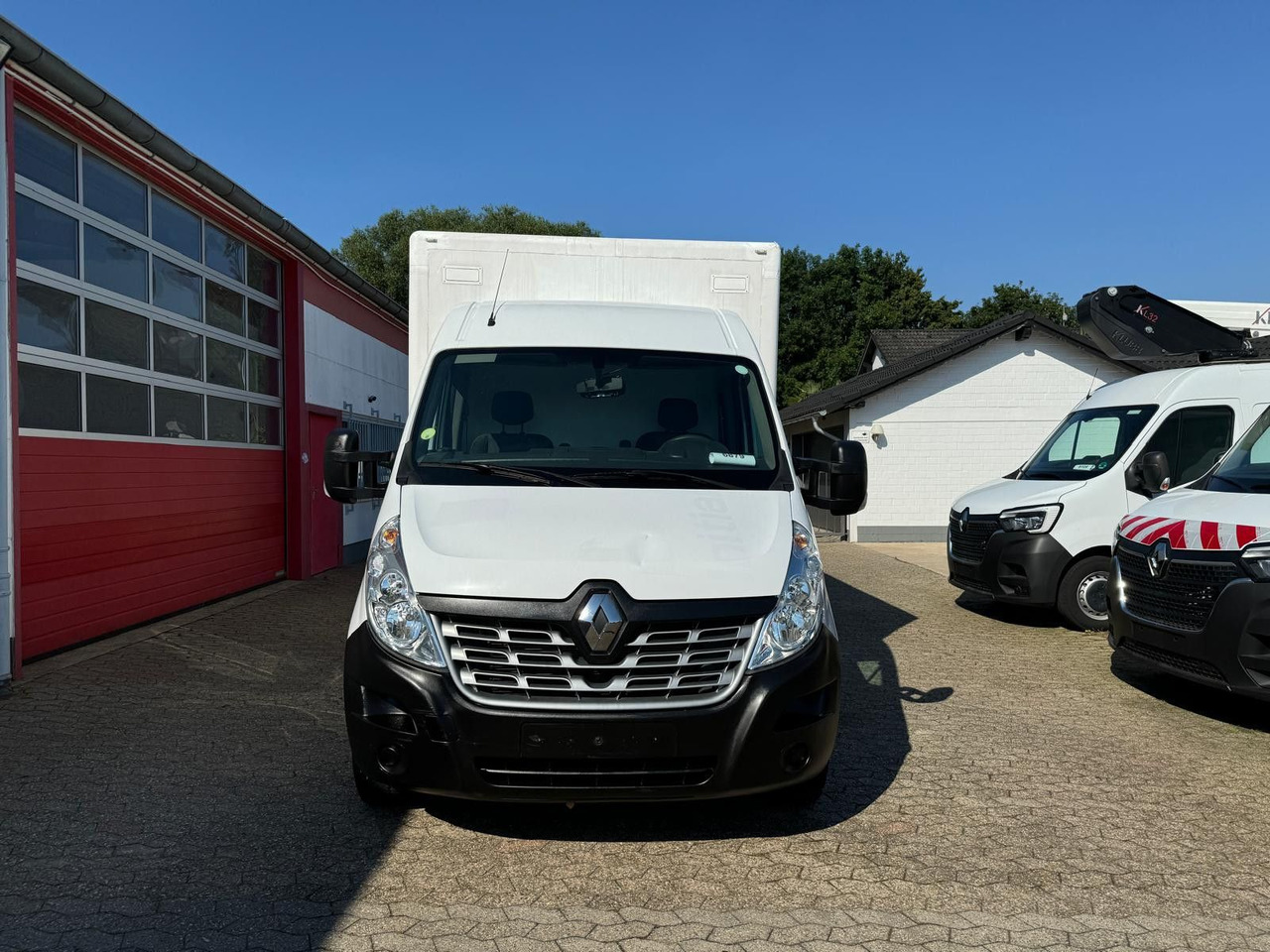 Renault Master Koffer mit Auffahrrampe 1200kg Nutzlast - כלי רכב מסחרי עם תיבה: תמונה 2 Renault Master Koffer mit Auffahrrampe 1200kg Nutzlast - כלי רכב מסחרי עם תיבה: תמונה 2