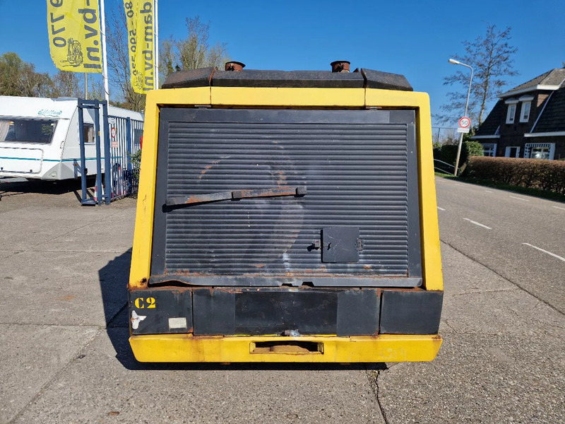 Atlas-Copco XAS350DD VERY LOW HOURS - מדחס אוויר: תמונה 3 Atlas-Copco XAS350DD VERY LOW HOURS - מדחס אוויר: תמונה 3