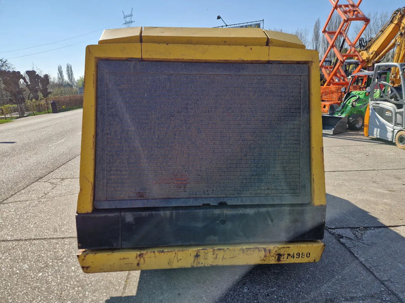 Atlas-Copco XAS350DD - מדחס אוויר: תמונה 4 Atlas-Copco XAS350DD - מדחס אוויר: תמונה 4