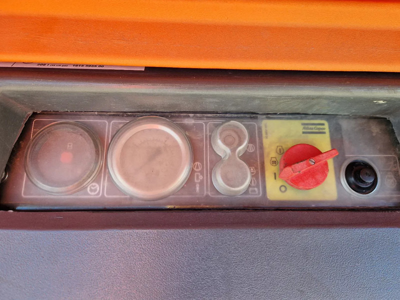 Atlas-Copco XAS57 - מדחס אוויר: תמונה 4 Atlas-Copco XAS57 - מדחס אוויר: תמונה 4