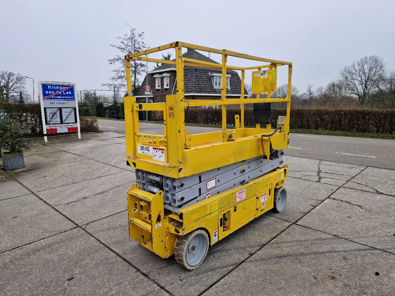 Genie GS2032 elektrisch werkhoogte 8m. met keuring - מעלית מספריים: תמונה 2 Genie GS2032 elektrisch werkhoogte 8m. met keuring - מעלית מספריים: תמונה 2
