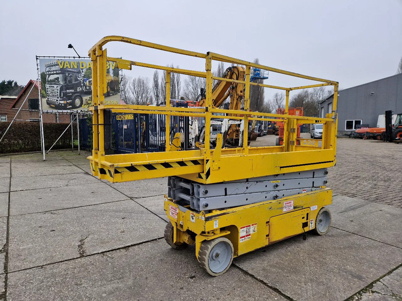 Genie GS2032 elektrisch werkhoogte 8m. met keuring - מעלית מספריים: תמונה 1 Genie GS2032 elektrisch werkhoogte 8m. met keuring - מעלית מספריים: תמונה 1