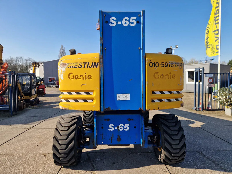 Genie S65 4X4 - מוט טלסקופי: תמונה 5 Genie S65 4X4 - מוט טלסקופי: תמונה 5