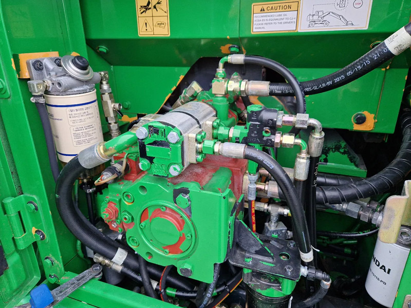 Hyundai Robex 160W-9A met 6-cilinder Cummins motor - מחפר גלגלים: תמונה 4 Hyundai Robex 160W-9A met 6-cilinder Cummins motor - מחפר גלגלים: תמונה 4