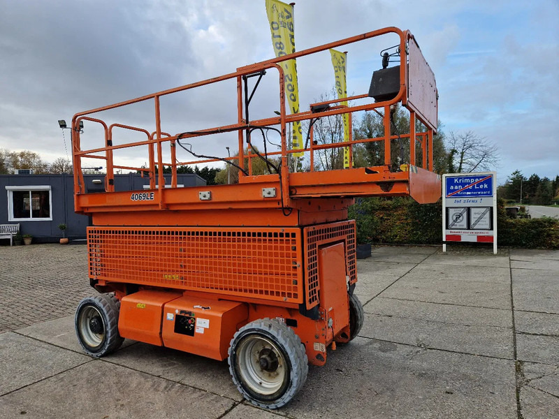 JLG 4069LE met maar 419 uur - מעלית מספריים: תמונה 2 JLG 4069LE met maar 419 uur - מעלית מספריים: תמונה 2