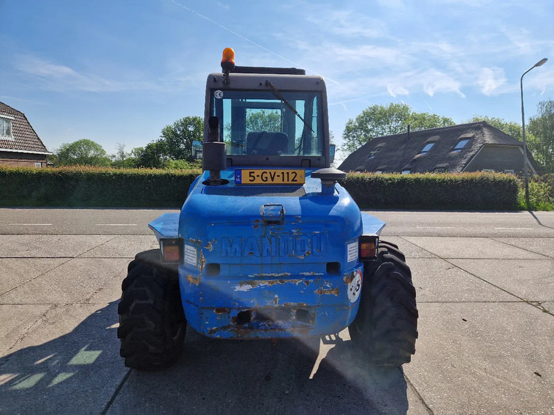 Manitou M50-4, 4X4 ruwterreinheftruck - מלגזת שטח קשה: תמונה 4 Manitou M50-4, 4X4 ruwterreinheftruck - מלגזת שטח קשה: תמונה 4