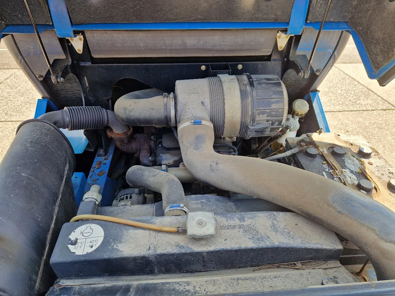 Manitou MC50 ruwterreinheftruck met sideshift - מלגזת שטח קשה: תמונה 5 Manitou MC50 ruwterreinheftruck met sideshift - מלגזת שטח קשה: תמונה 5