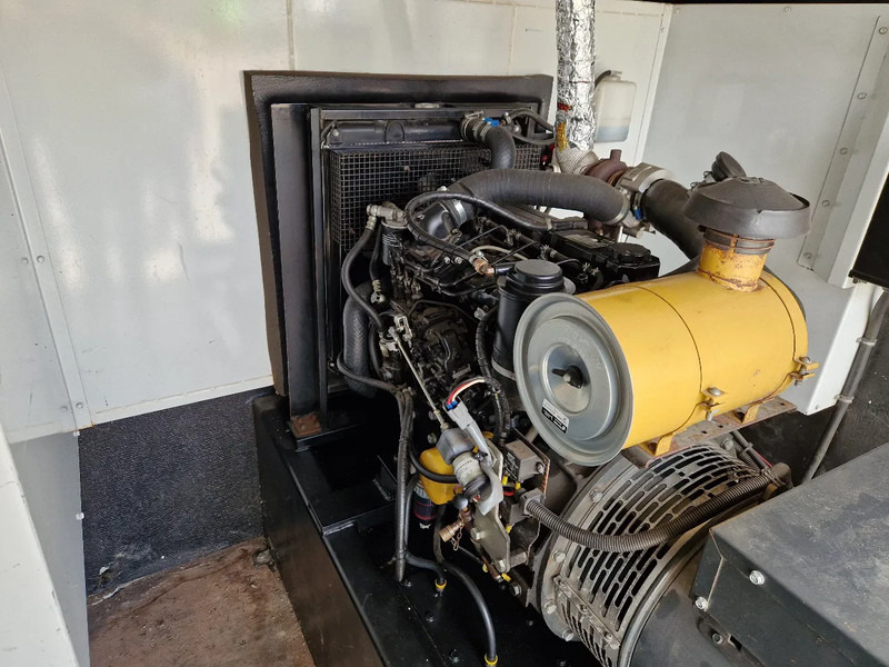 Mecc Alte stroomgenerator in 8Ft container - ערכת גנרטורים: תמונה 4 Mecc Alte stroomgenerator in 8Ft container - ערכת גנרטורים: תמונה 4
