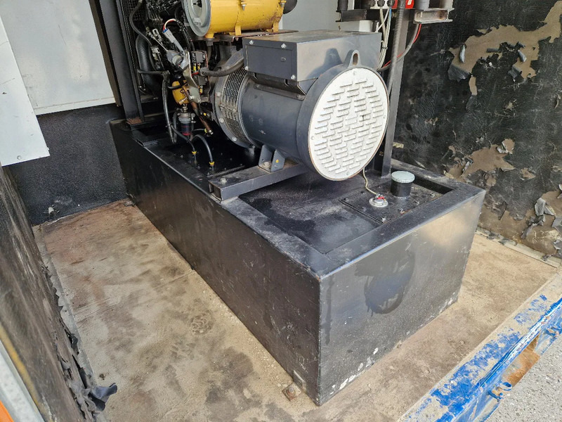 Mecc Alte stroomgenerator in 8Ft container - ערכת גנרטורים: תמונה 3 Mecc Alte stroomgenerator in 8Ft container - ערכת גנרטורים: תמונה 3
