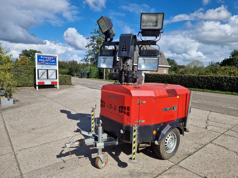 Tower Light VB9 mobiele lichtmast 9m. hoog - מגדל תאורה: תמונה 2 Tower Light VB9 mobiele lichtmast 9m. hoog - מגדל תאורה: תמונה 2