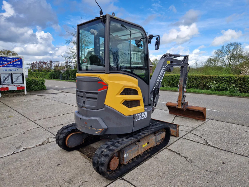 Volvo ECR25D met 2562 uur - מיני מחפר: תמונה 4 Volvo ECR25D met 2562 uur - מיני מחפר: תמונה 4