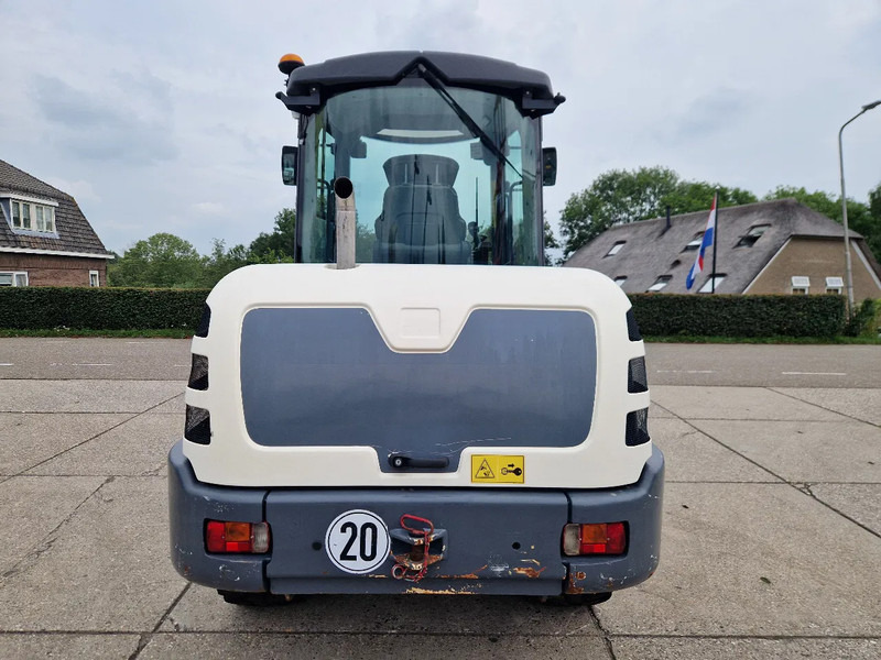 Yanmar TL80 / Terex TL80 / Schaeff TL80 very low hours! - מעמיס גלגלים: תמונה 5 Yanmar TL80 / Terex TL80 / Schaeff TL80 very low hours! - מעמיס גלגלים: תמונה 5