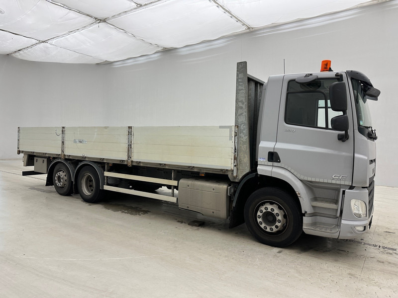 DAF CF 330 - משאית צד נופל/ שטוחה: תמונה 3 DAF CF 330 - משאית צד נופל/ שטוחה: תמונה 3