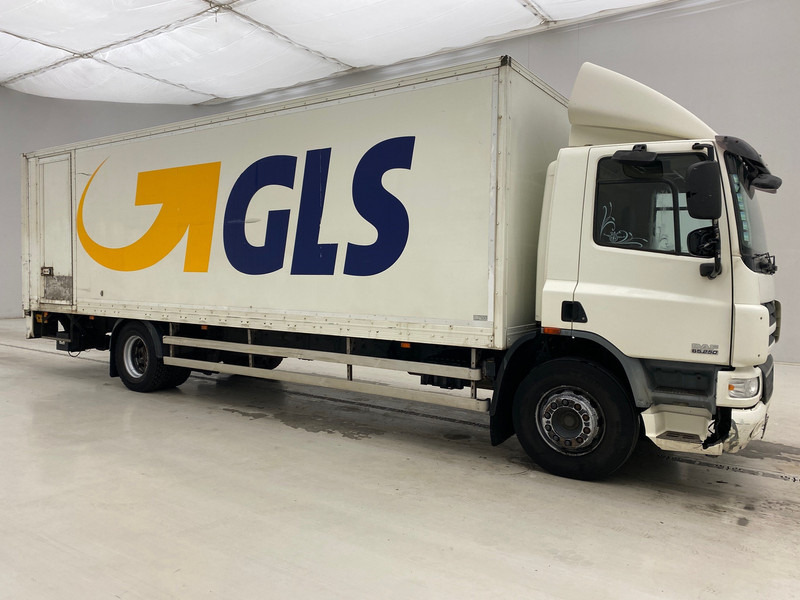 DAF CF65.250 - משאית תיבה: תמונה 2 DAF CF65.250 - משאית תיבה: תמונה 2
