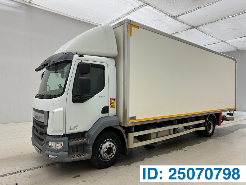 DAF LF 220 - משאית תיבה: תמונה 1 DAF LF 220 - משאית תיבה: תמונה 1