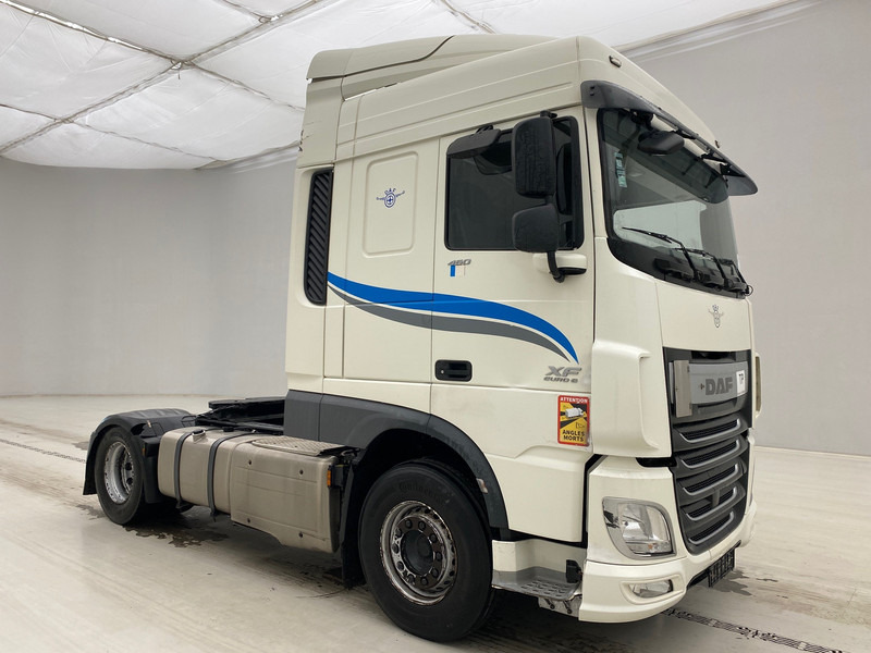 DAF XF 460 Space Cab - יחידת טרקטור: תמונה 3 DAF XF 460 Space Cab - יחידת טרקטור: תמונה 3