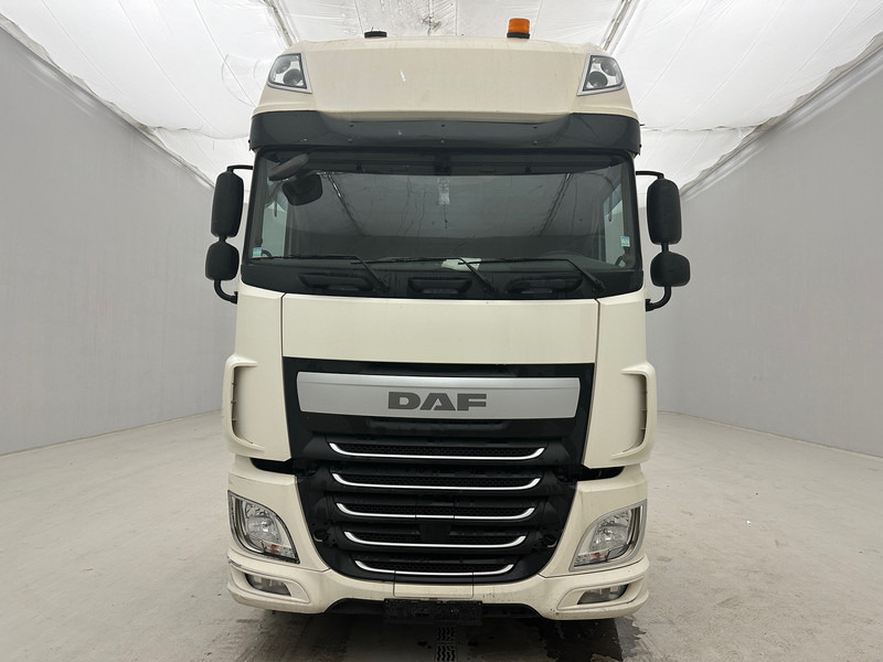 DAF XF 460 Super Space Cab - יחידת טרקטור: תמונה 2 DAF XF 460 Super Space Cab - יחידת טרקטור: תמונה 2