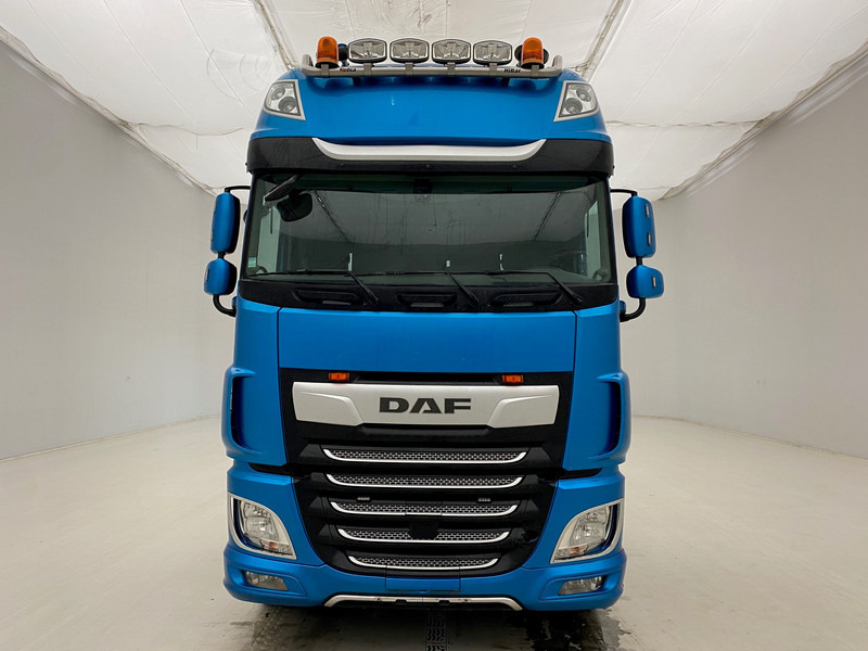 DAF XF 530 Super Space Cab - יחידת טרקטור: תמונה 2 DAF XF 530 Super Space Cab - יחידת טרקטור: תמונה 2