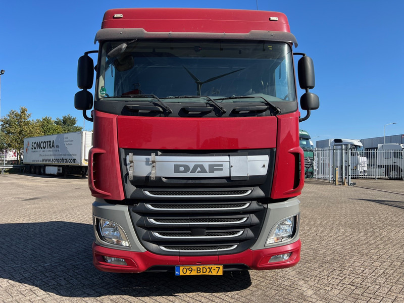 DAF XF106.440 Space Cab - יחידת טרקטור: תמונה 2 DAF XF106.440 Space Cab - יחידת טרקטור: תמונה 2