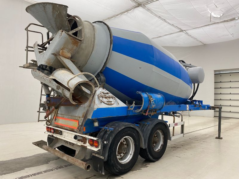 De Buf Mixer 10 m³* - מערבל בטון סמיטרליילר: תמונה 4 De Buf Mixer 10 m³* - מערבל בטון סמיטרליילר: תמונה 4