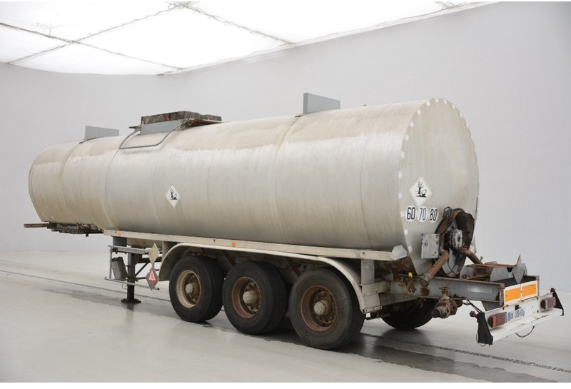 Fruehauf Bitumen tank trailer - סמיטריילר מכל: תמונה 5 Fruehauf Bitumen tank trailer - סמיטריילר מכל: תמונה 5