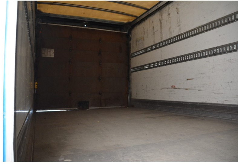 Iveco Eurocargo 120E18* - משאית תיבה: תמונה 5 Iveco Eurocargo 120E18* - משאית תיבה: תמונה 5