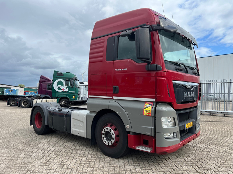 MAN TGX 18.440 - ADR - יחידת טרקטור: תמונה 3 MAN TGX 18.440 - ADR - יחידת טרקטור: תמונה 3