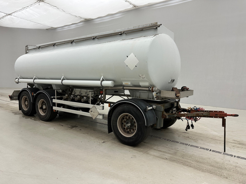 Magyar Aluminium tank 19570 L - קרון נגרר עם מכל: תמונה 3 Magyar Aluminium tank 19570 L - קרון נגרר עם מכל: תמונה 3