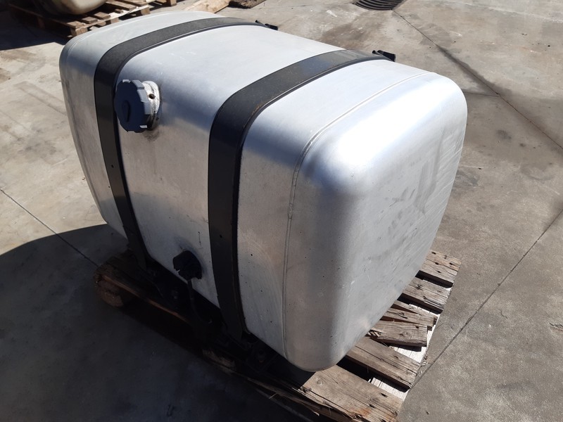 Mercedes-Benz A9604704602 480 liter - מכל דלק: תמונה 2 Mercedes-Benz A9604704602 480 liter - מכל דלק: תמונה 2