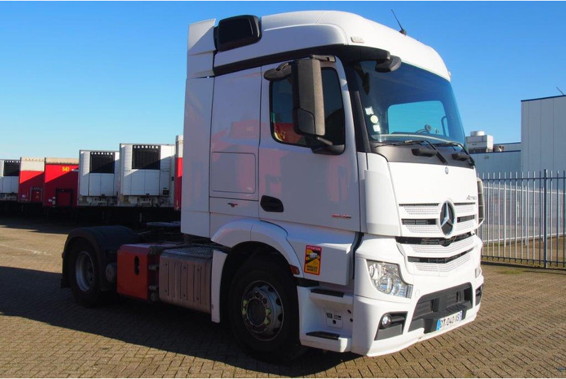 Mercedes-Benz Actros 1845LS "2016" - יחידת טרקטור: תמונה 3 Mercedes-Benz Actros 1845LS "2016" - יחידת טרקטור: תמונה 3