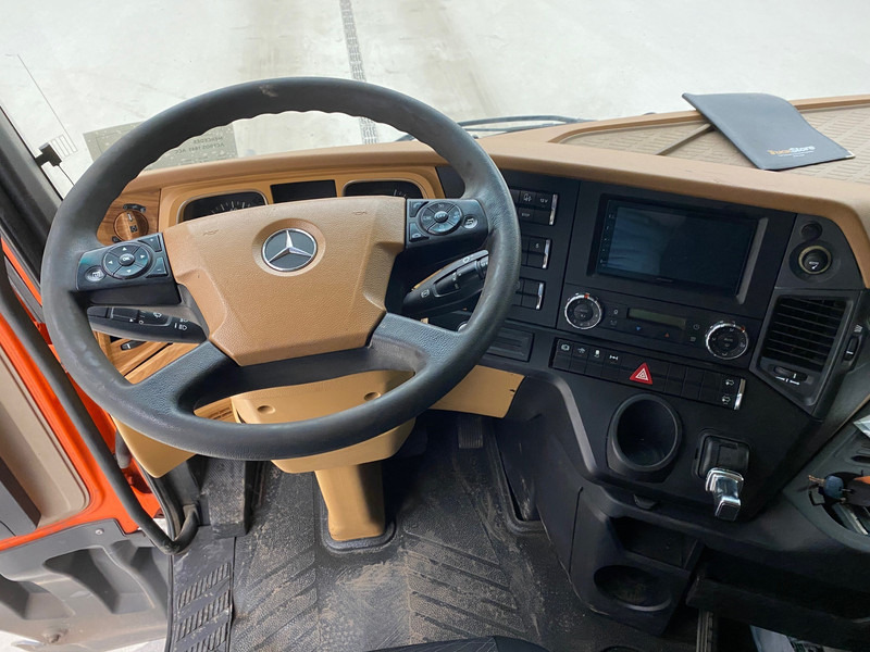 יחידת טרקטור Mercedes-Benz Actros 1945: תמונה 7