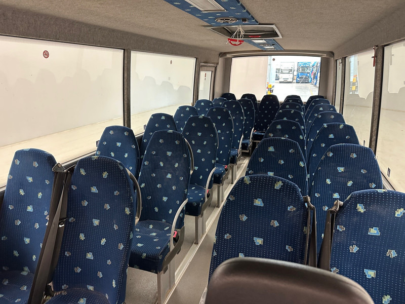 מיניבוס, כלי רכב מסחרי לנוסעים Mercedes-Benz Vario 813: תמונה 9 מיניבוס, כלי רכב מסחרי לנוסעים Mercedes-Benz Vario 813: תמונה 9