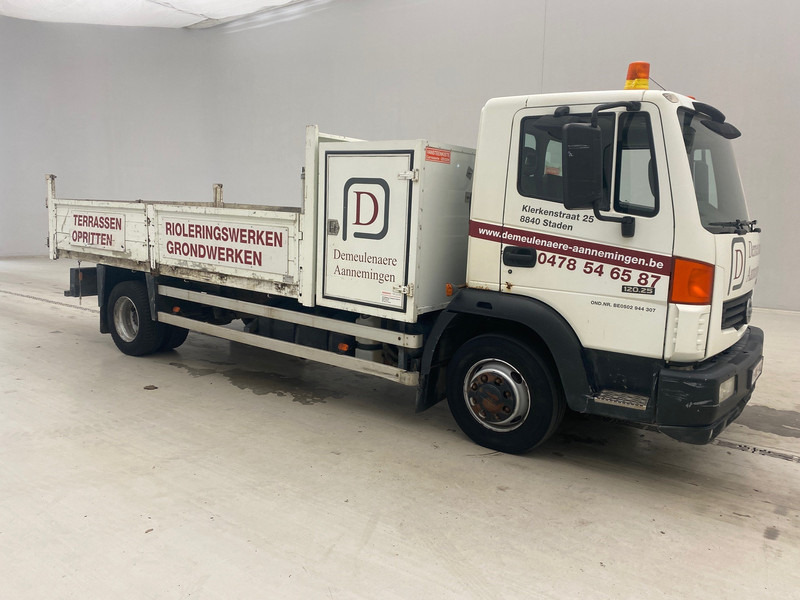 Nissan Atleon 120.25 - מזהיר: תמונה 3 Nissan Atleon 120.25 - מזהיר: תמונה 3