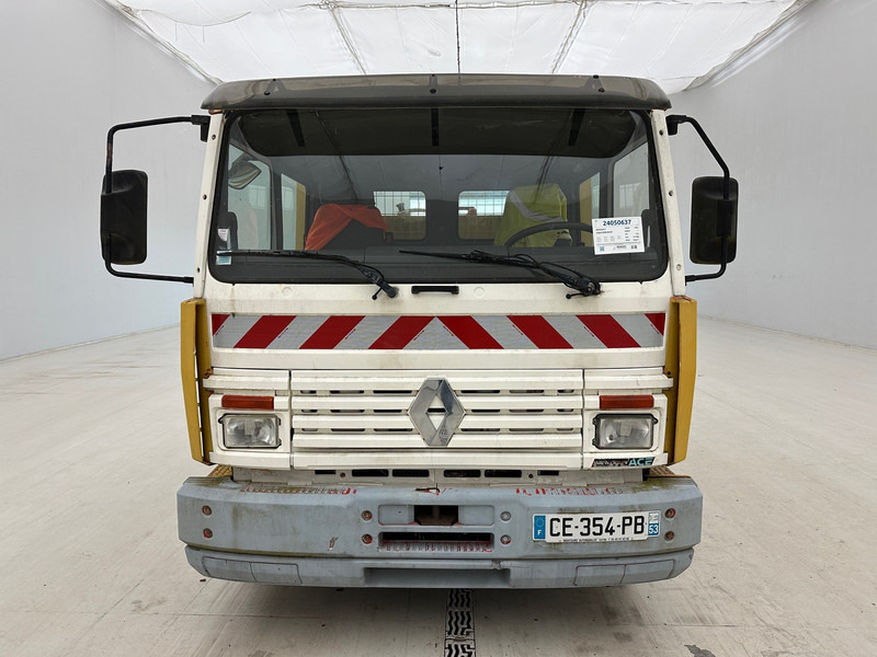 Renault Midliner 230 - משאית הובלה אוטומטית: תמונה 2 Renault Midliner 230 - משאית הובלה אוטומטית: תמונה 2