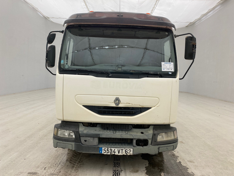 Renault Midlum 180 DCi* - משאית מכל: תמונה 2 Renault Midlum 180 DCi* - משאית מכל: תמונה 2