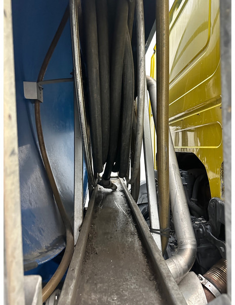 Scania P230 - משאית מכל: תמונה 5 Scania P230 - משאית מכל: תמונה 5