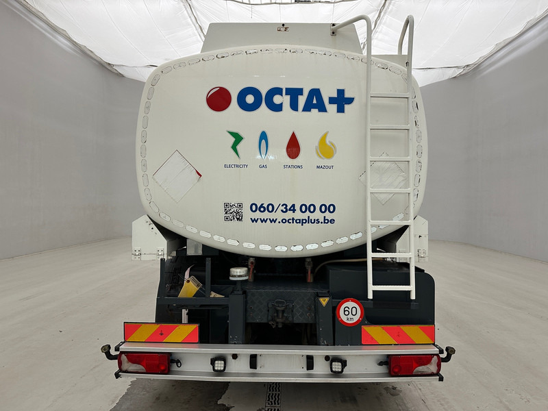 Scania P360 - 6x2 - משאית מכל: תמונה 5 Scania P360 - 6x2 - משאית מכל: תמונה 5