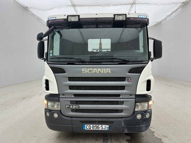 Scania P420 - 6x2 - משאית הרמת וו: תמונה 2 Scania P420 - 6x2 - משאית הרמת וו: תמונה 2