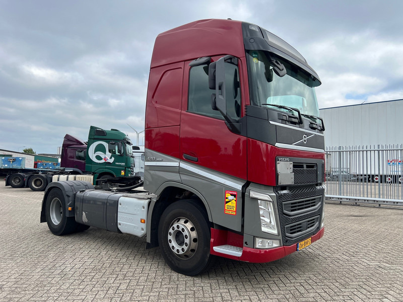 Volvo FH 420 Globetrotter - ADR - יחידת טרקטור: תמונה 3 Volvo FH 420 Globetrotter - ADR - יחידת טרקטור: תמונה 3